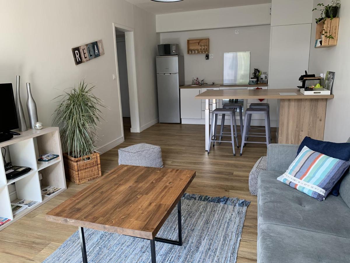 La Casa De Sophie T3 Avec Jardinet, Parking Prive - Port De 瓦讷 外观 照片